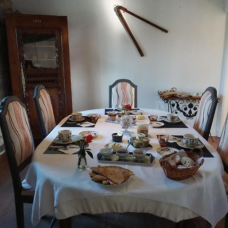 Les Chambres De Marie Le Saint 外观 照片